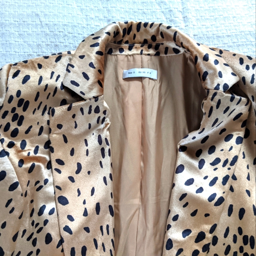 Leopard Print Coat - image 3